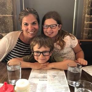 Meet your Posher, Amy